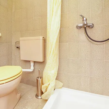 Cozy In With Wifi